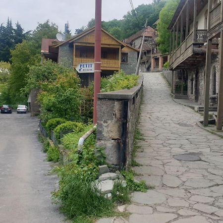 Petit Dilijan Bed & Breakfast Exterior photo